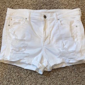 American Eagle Hi-rise shortie